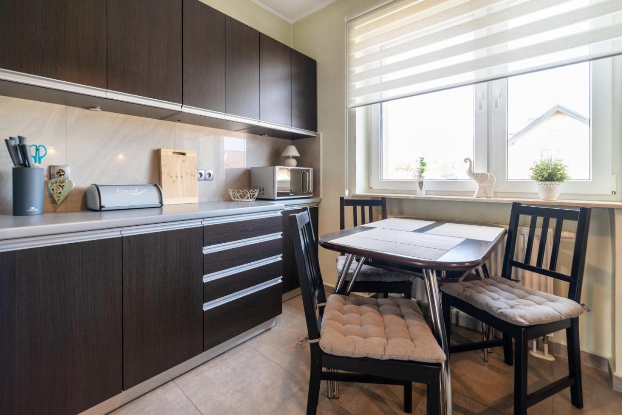 Wenge Apartment Ястарня Екстериор снимка